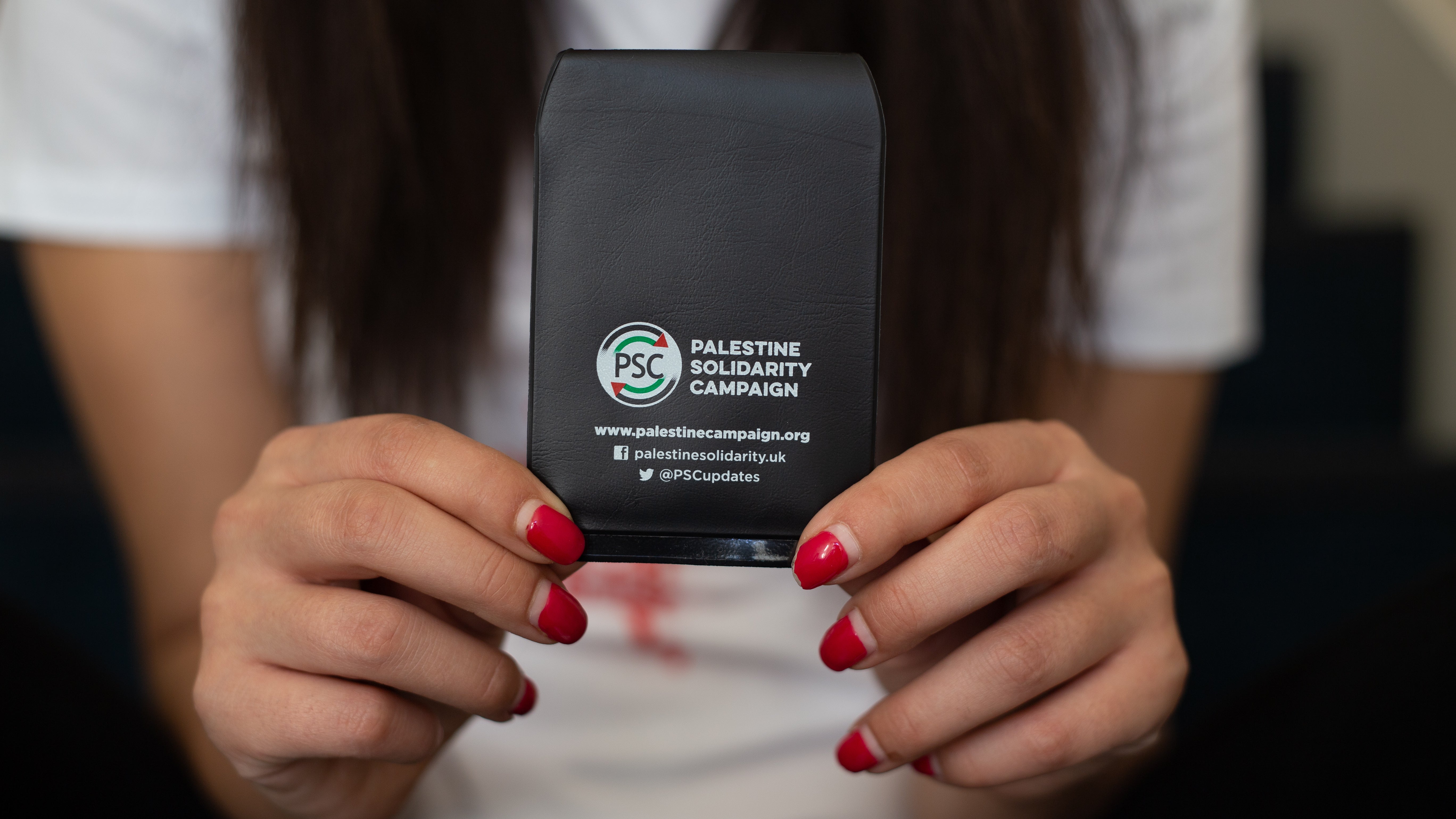 Card Holder 'Justice for Palestine' 2 Card Holder 'Justice for Palestine'