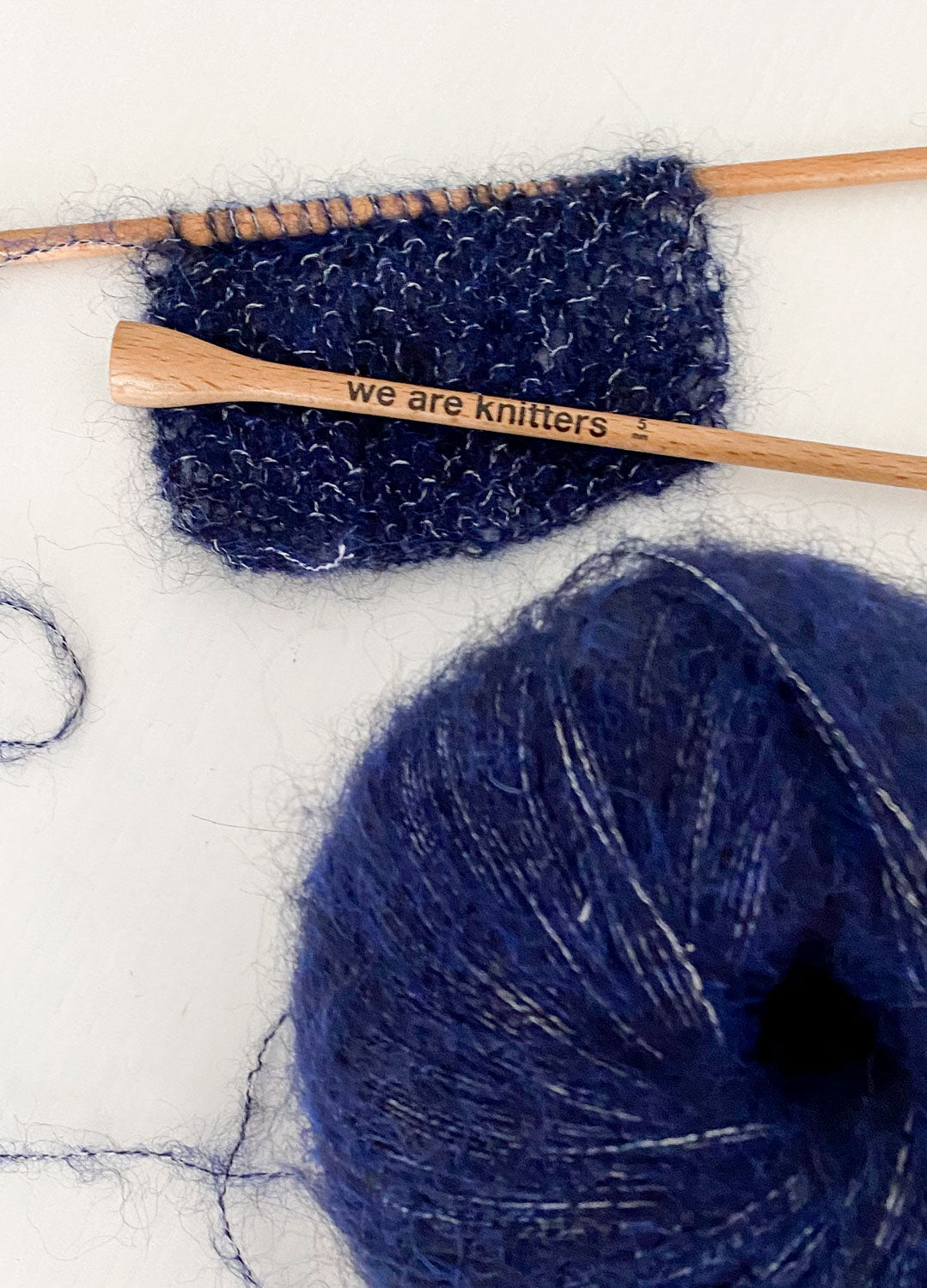 Touch me Mohair Navy Blue 4 Touch me Mohair Navy Blue