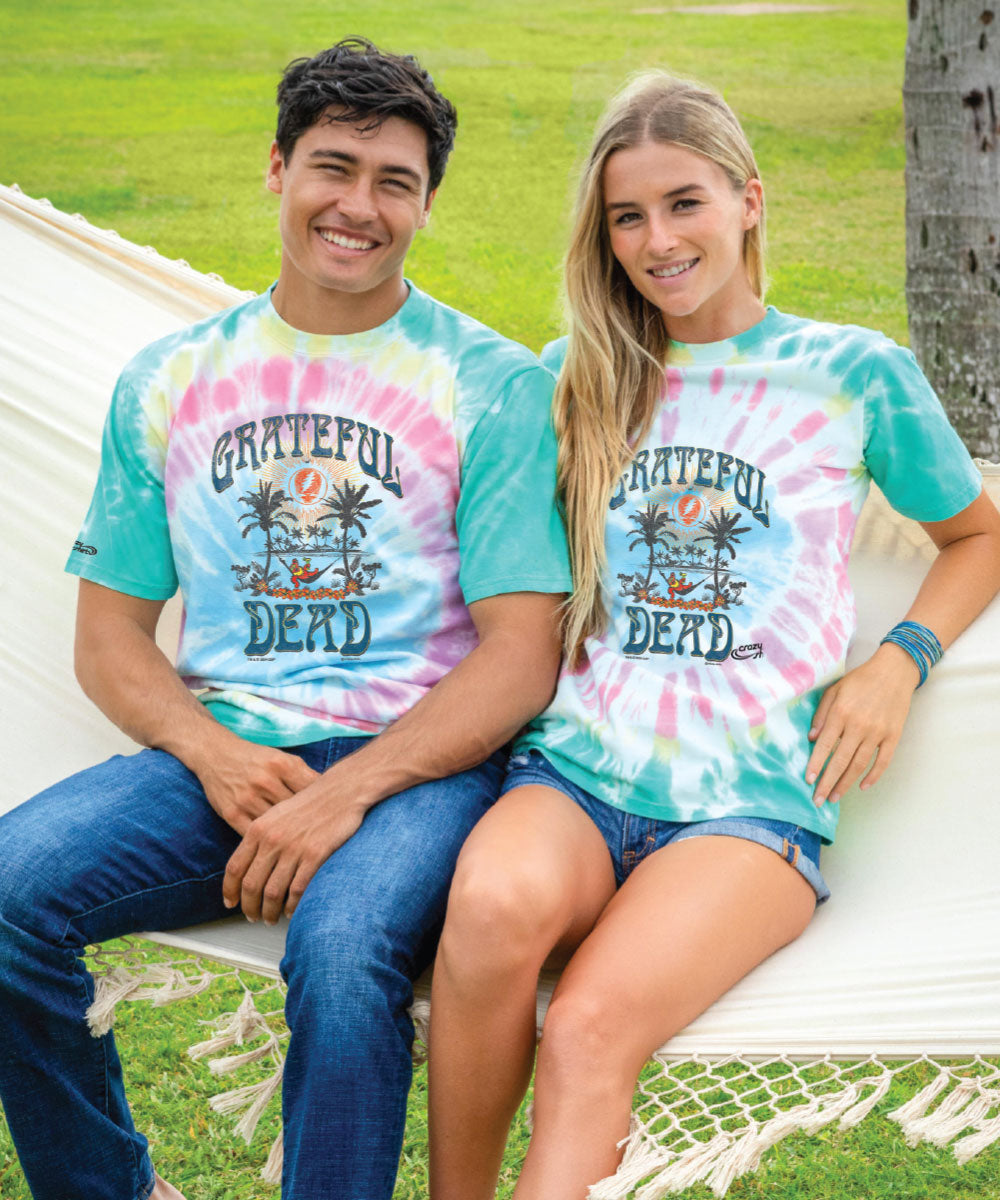 Grateful Dead Endless Summer - Tie Dye Short Sleeve Crewneck T-Shirt 2 Grateful Dead Endless Summer - Tie Dye Short Sleeve Crewneck T-Shirt
