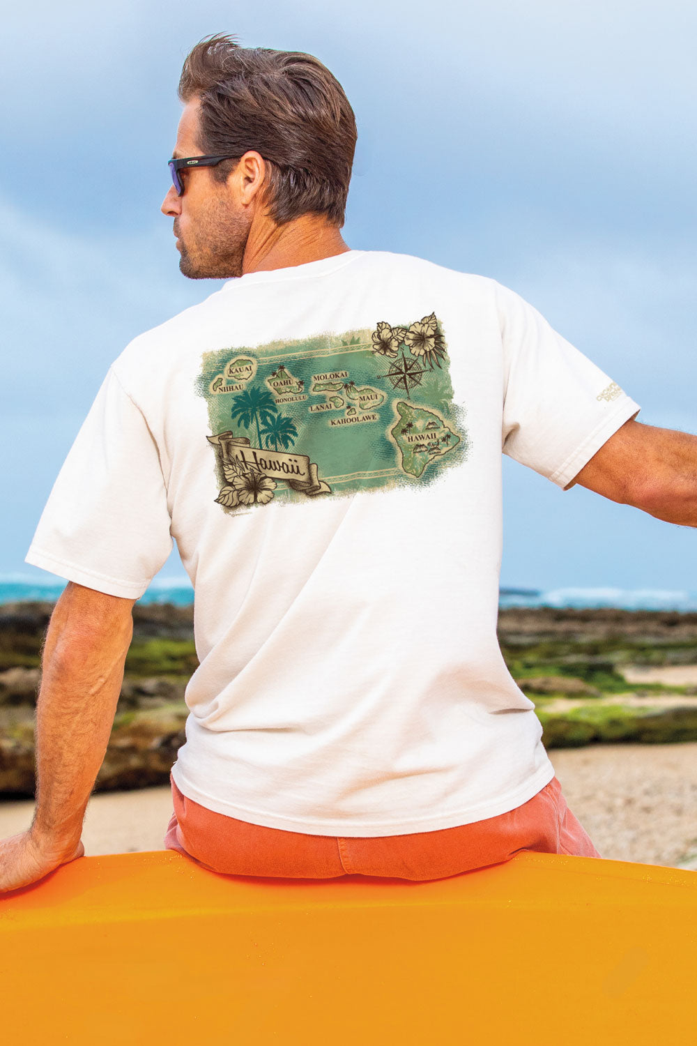 Hawaiian Islands Map - Coconut Dyed Short Sleeve Crewneck T-Shirt 2 Hawaiian Islands Map - Coconut Dyed Short Sleeve Crewneck T-Shirt
