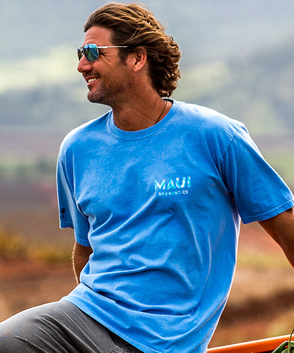 Maui Brewing Co New Big Swell - Blue Hawaii Dyed Short Sleeve Crewneck T-Shirt 3 Maui Brewing Co New Big Swell - Blue Hawaii Dyed Short Sleeve Crewneck T-Shirt