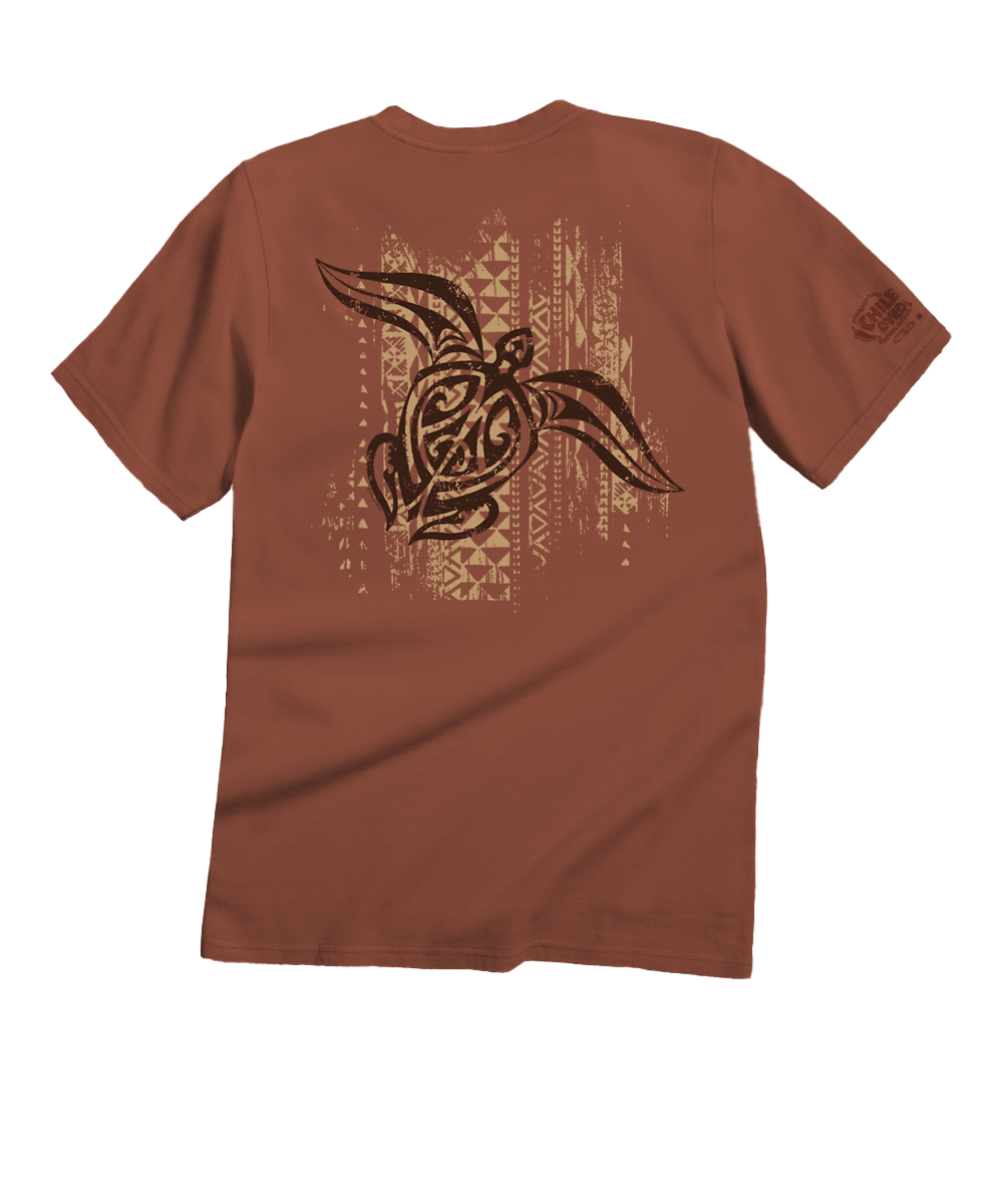 Textured Wrap Honu - Chile Dyed Short Sleeve Crewneck T-Shirt