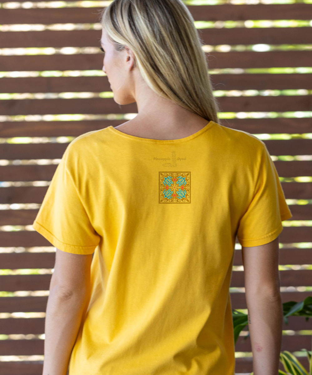 Tropical Reef Honu Quilt - Pineapple Dyed Short Sleeve Scoop Neck T-Shirt 3 Tropical Reef Honu Quilt - Pineapple Dyed Short Sleeve Scoop Neck T-Shirt