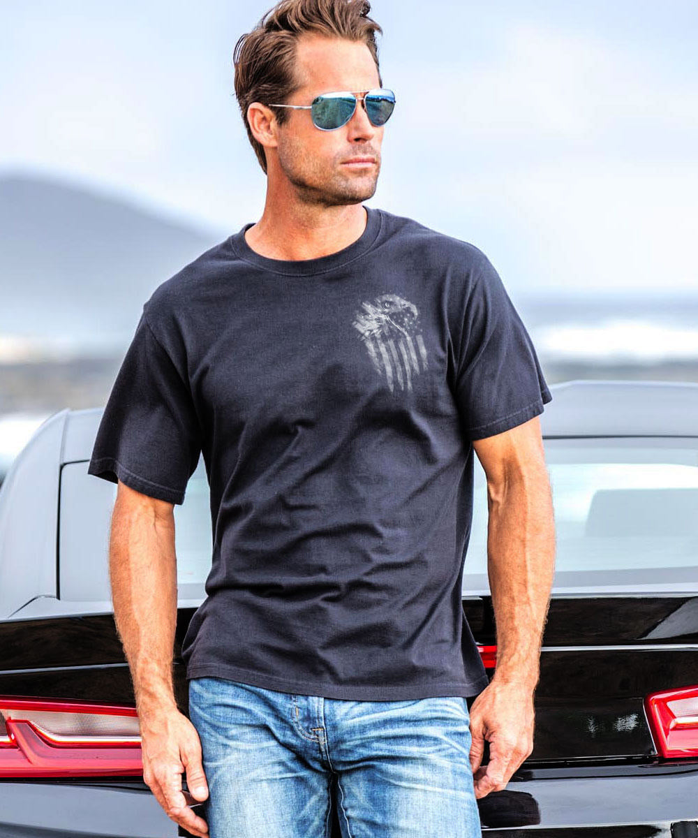United Eagle - Black Short Sleeve Crewneck T-Shirt 3 United Eagle - Black Short Sleeve Crewneck T-Shirt
