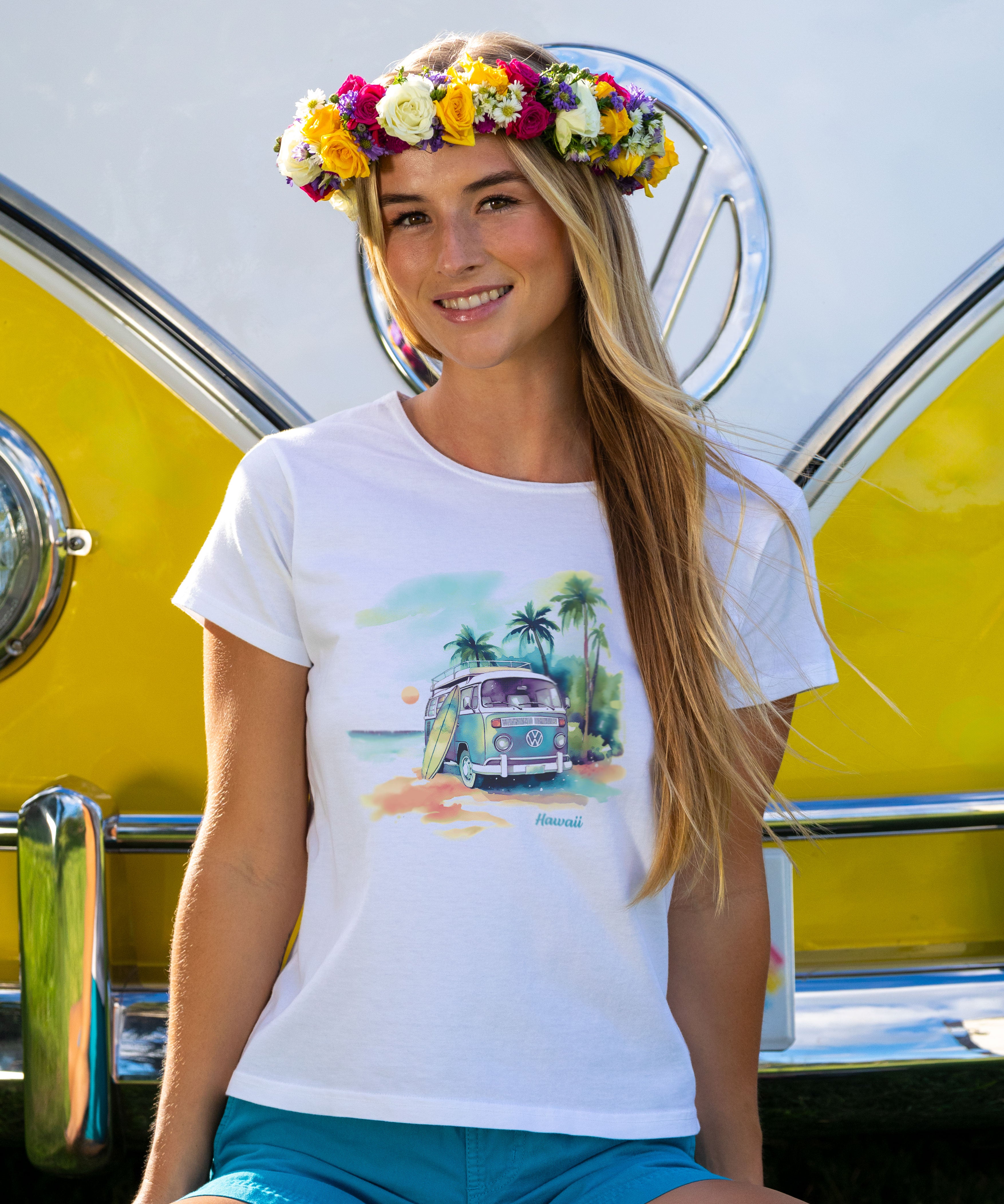 Volkswagen Watercolor Bus - White Short Sleeve Scoop Neck T-Shirt 2 Volkswagen Watercolor Bus - White Short Sleeve Scoop Neck T-Shirt